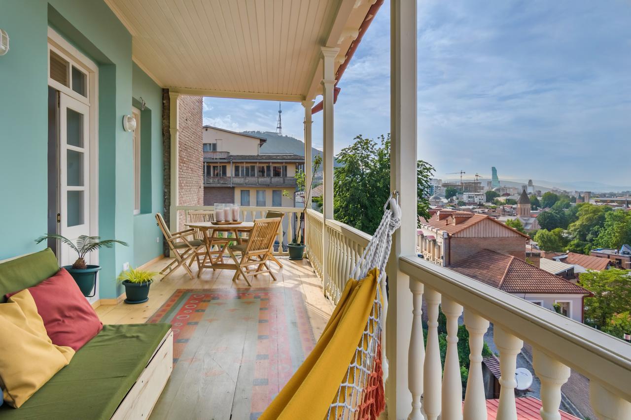 New Apartment With Amazing Views In Old Tbilisi Luaran gambar
